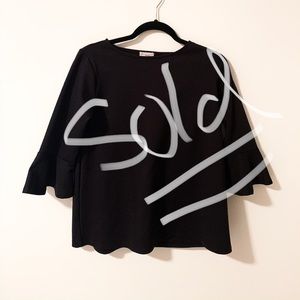 Flare sleeve blouse